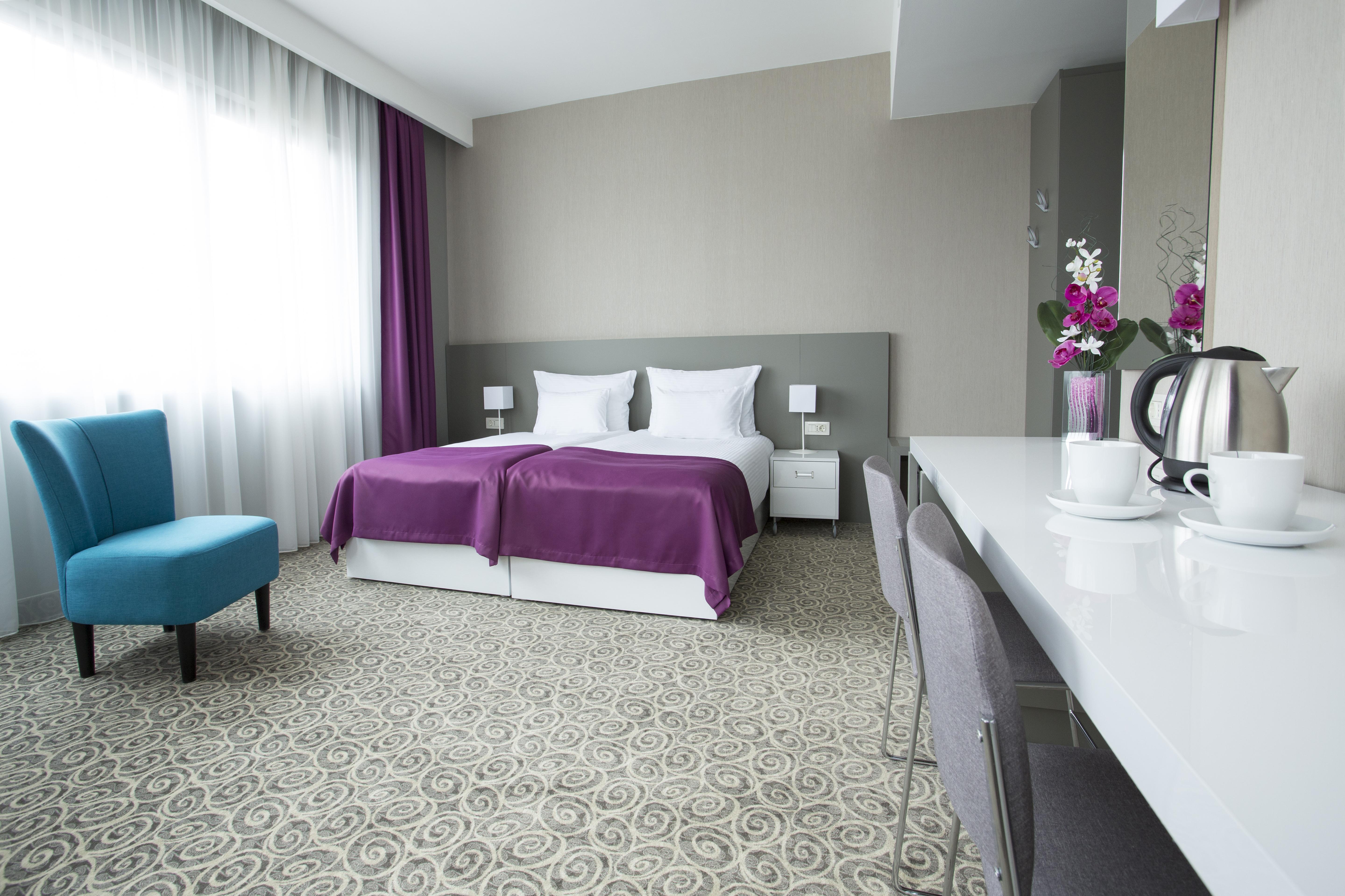 Hotel Radisson Red Belgrad Exterior foto