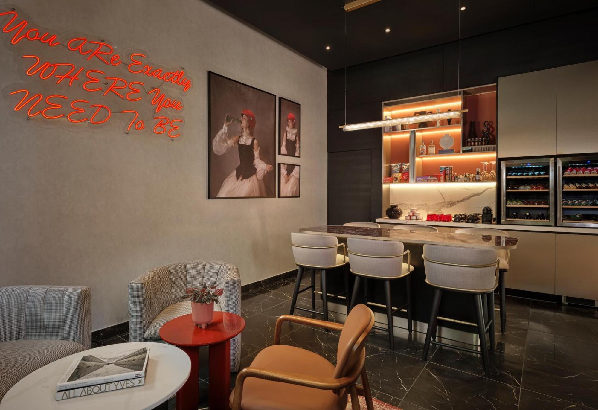 Hotel Radisson Red Belgrad Exterior foto