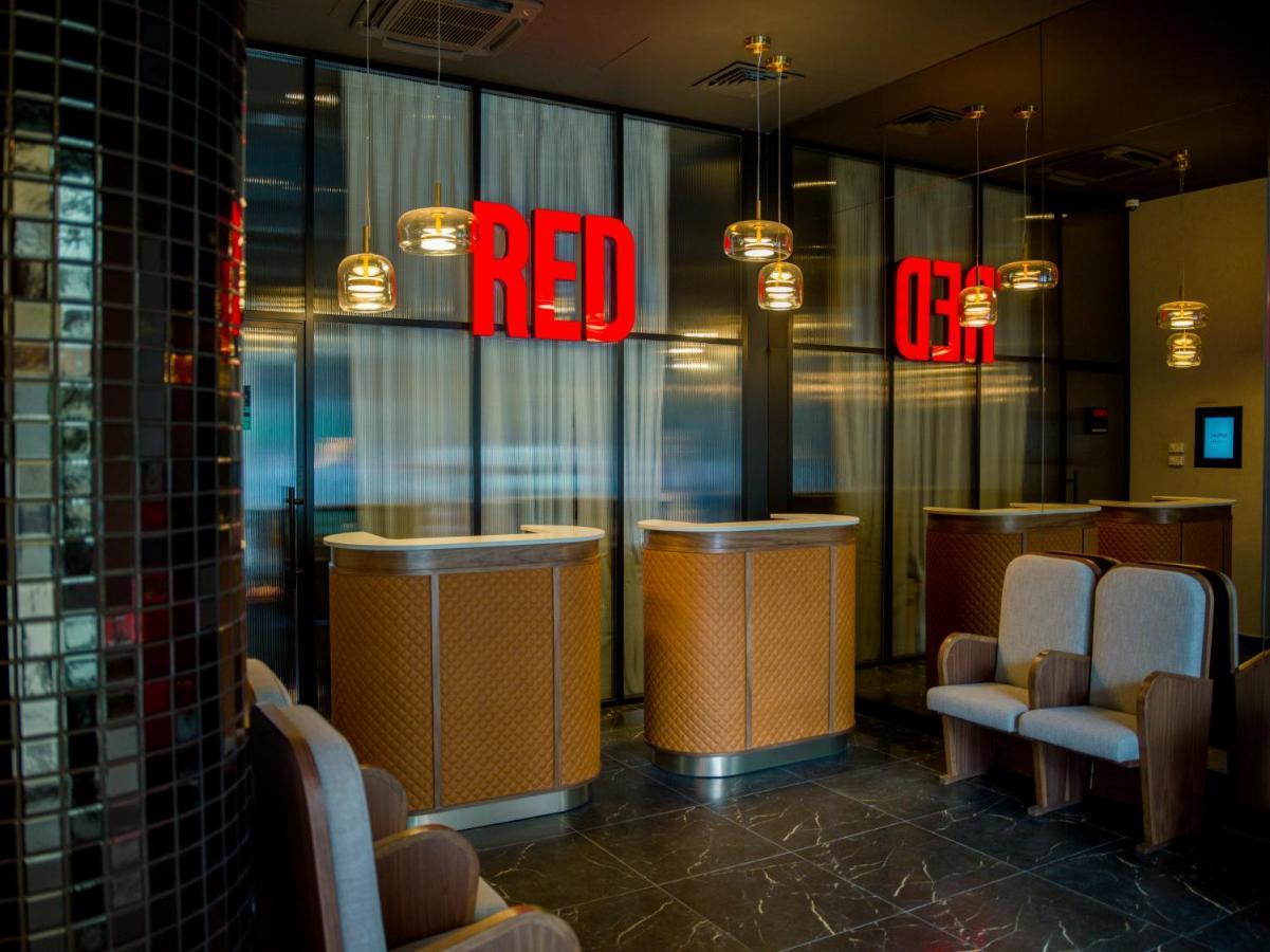 Hotel Radisson Red Belgrad Exterior foto