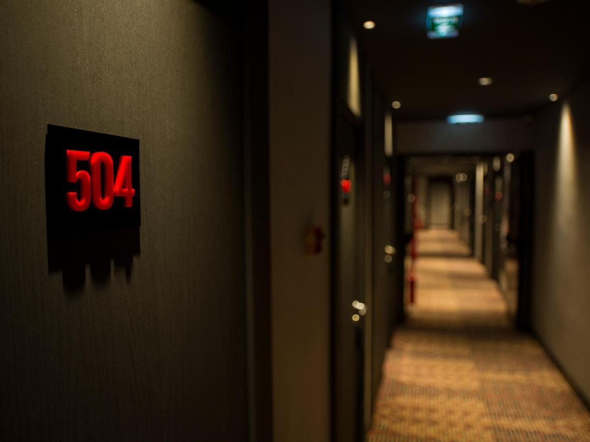 Hotel Radisson Red Belgrad Exterior foto